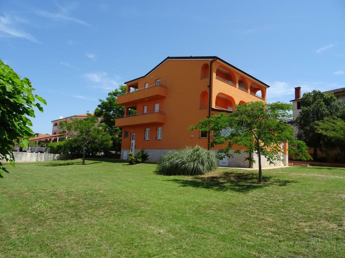 Apartments Orange Medulin Eksteriør billede